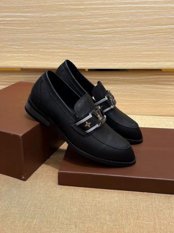 Picture of Louis Vuitton Shoes _SKULVsz37-45mnf043614240